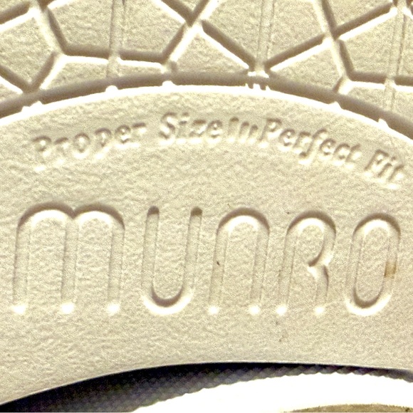 Munro Tilly White Leather Zip Lace Sneakers Womens 9 Comfort Walking Shoes - Picture 9 of 10